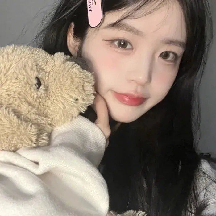 花与爱丽丝
